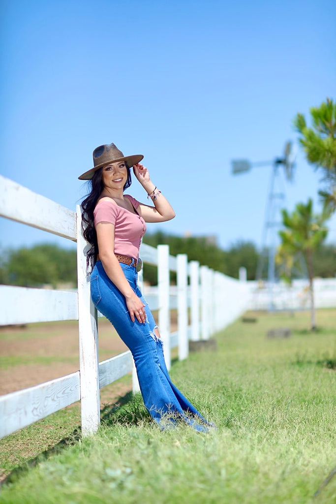 RIB  KNIT BODYSUIT mauve